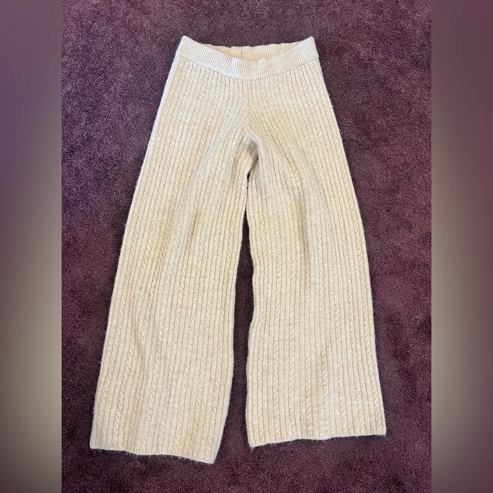 Zara Beige Ribbed Knit Pants
